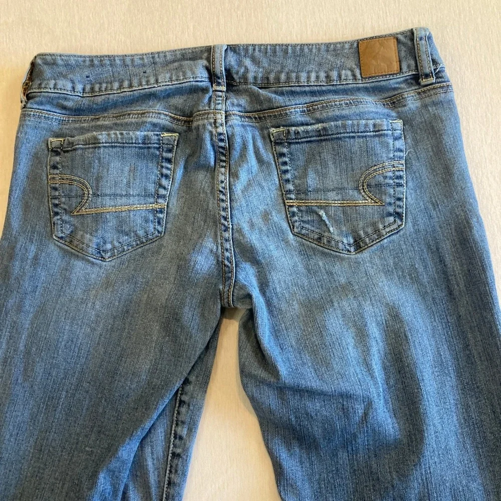 American Eagle Jeans Women 10 (32x28)‎ Favorite Boyfriend Flare Stretch Med Wash